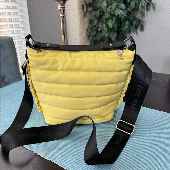 Steve Madden Yellow Puffer Shoulder Bag - Picture 7 of 8